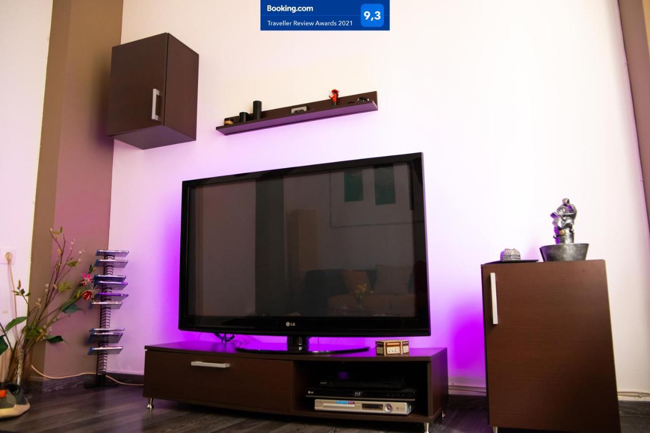 The Zen Apartment Athena Bagian luar foto