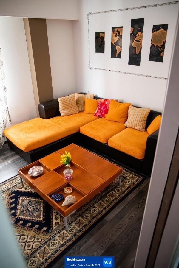 The Zen Apartment Athena Bagian luar foto