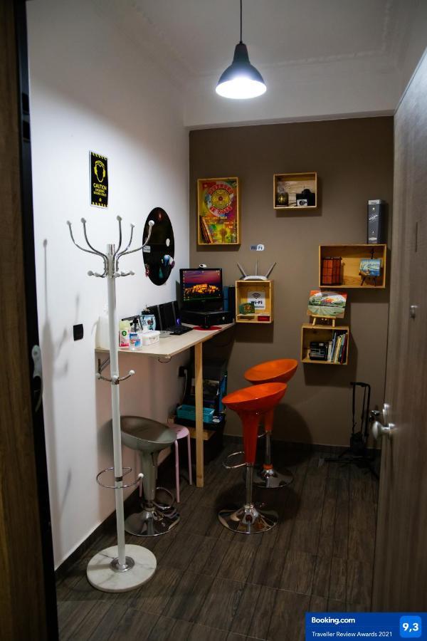 The Zen Apartment Athena Bagian luar foto
